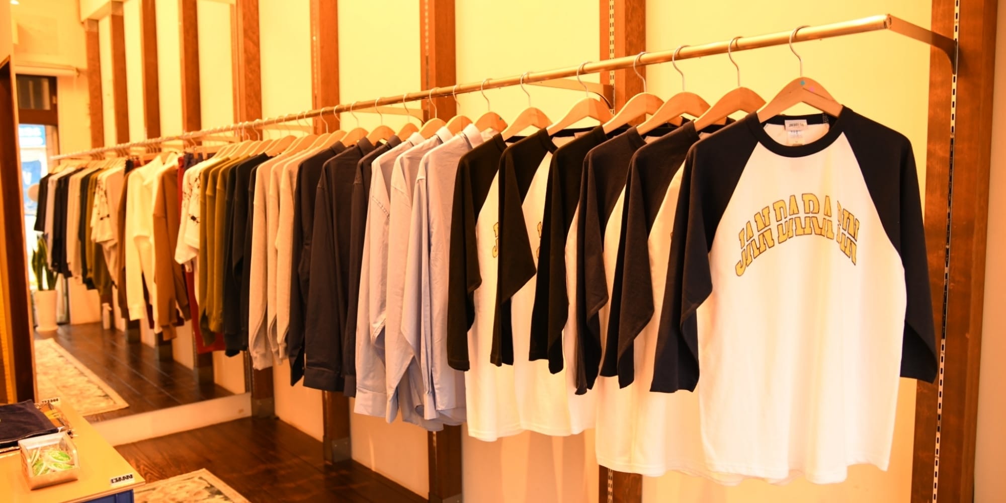 スライダー画像 1